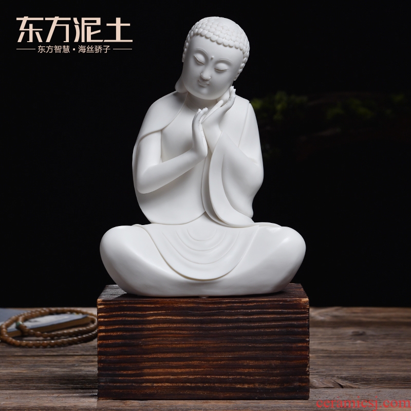 Oriental clay ceramic its art crafts creative Chinese figure of Buddha zen porch the adornment that occupy the home furnishing articles
