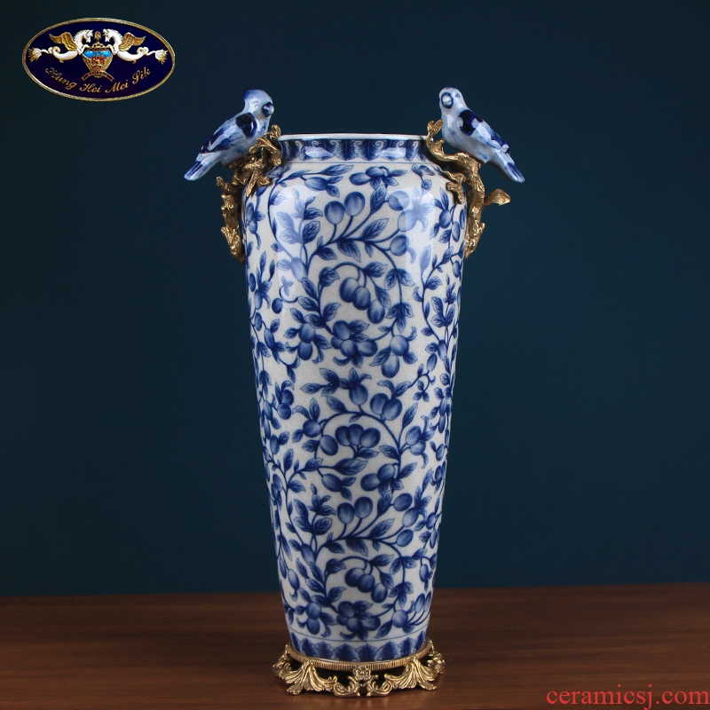 Blue and white porcelain ceramic sitting room of Chinese style household furnishing articles high - class European - style retro flower arranging porch soft outfit craft ornaments