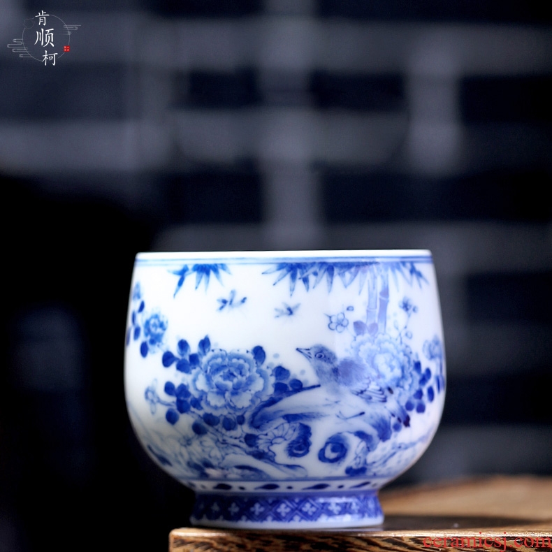 Your up hand - made jingdezhen blue and white porcelain ceramic masters cup single CPU kunfu tea cups tea sample tea cup, cup