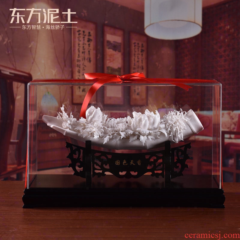 Oriental soil dehua white porcelain ceramic flower art upscale hotel club house furnishing articles gifts/today