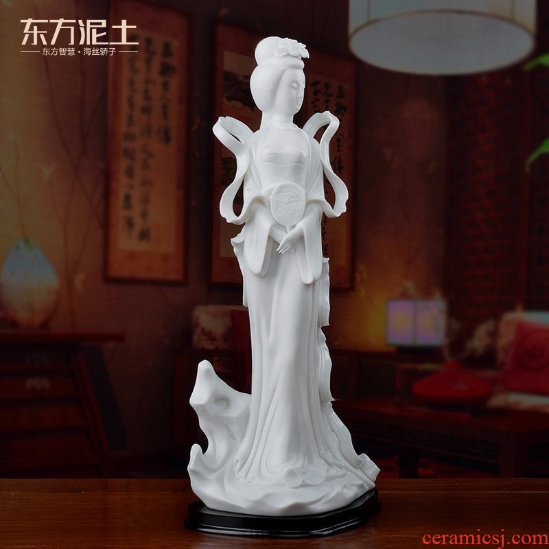 Oriental soil of the masters of dehua white porcelain Su Xianzhong ceramic porcelain carving art furnishing articles/today