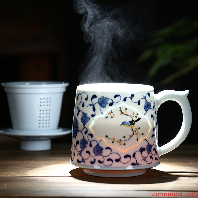Jingdezhen ceramic filter cup exquisite office cup boss make tea cup with lid cup hand - made porcelain gifts cups