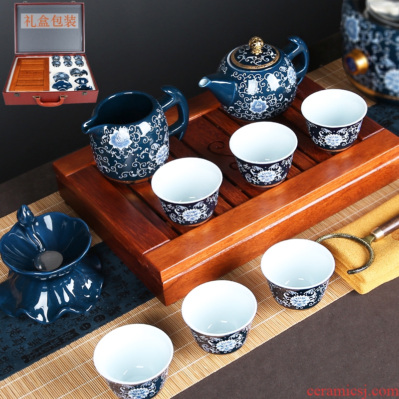 Spend pear wood tea set suit household travel jingdezhen blue and white porcelain of a complete set of kung fu tea set ceramic office tea taking