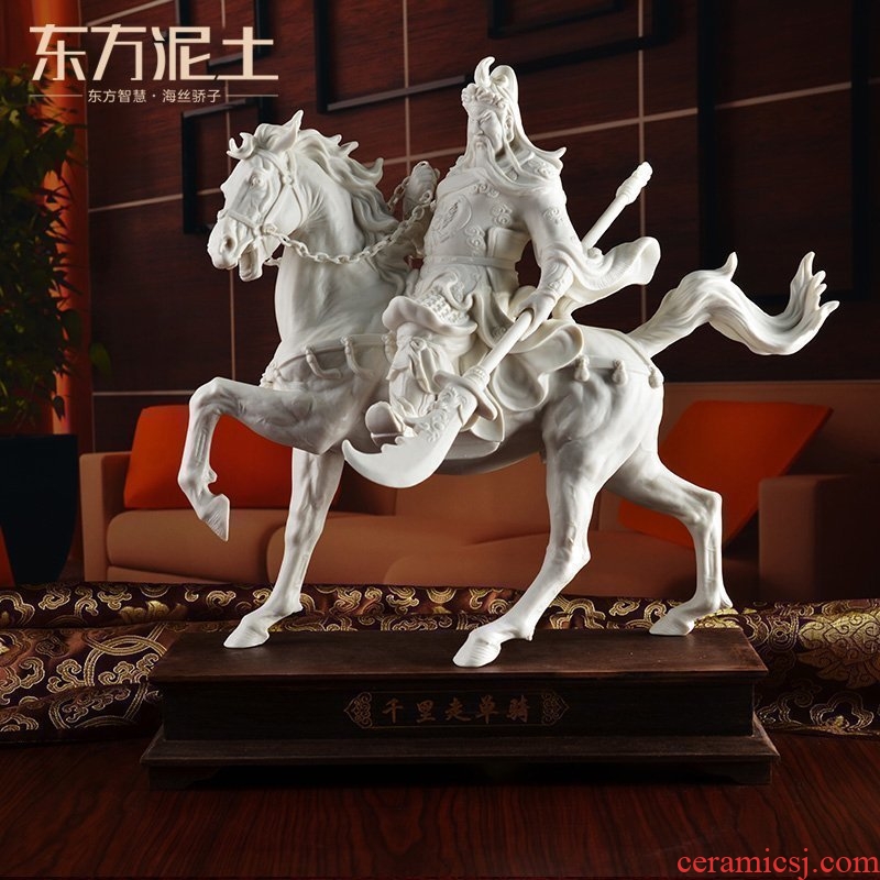 The east mud dehua white porcelain horse furnishing articles rich ancient frame its art creative office/li for performers