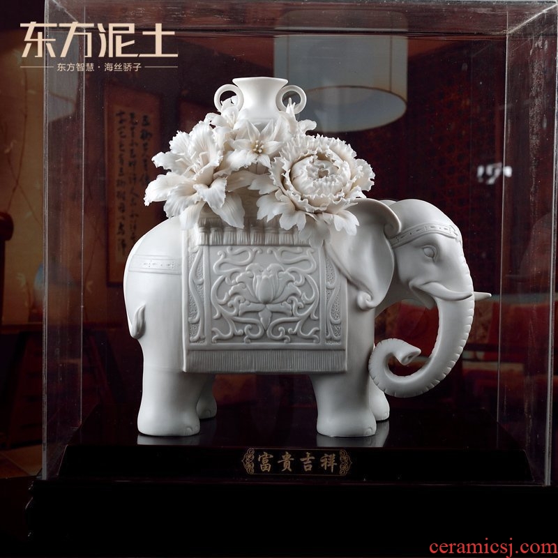 Oriental soil dehua white porcelain its art Chinese sitting room adornment is placed/wealth and auspicious D02-45