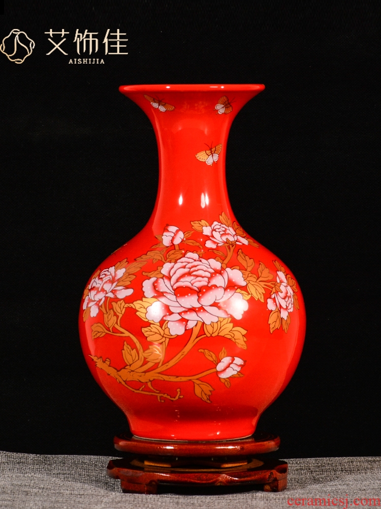 Jingdezhen ceramics floret bottle China red furnishing articles sitting room flower arranging marriage festival of Chinese style household ornaments