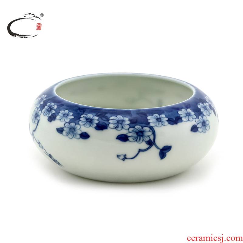 And auspicious jing DE writing brush washer from jingdezhen blue And white porcelain antique collection water, after the hand - made ceramic tea to wash to the four treasures of the study