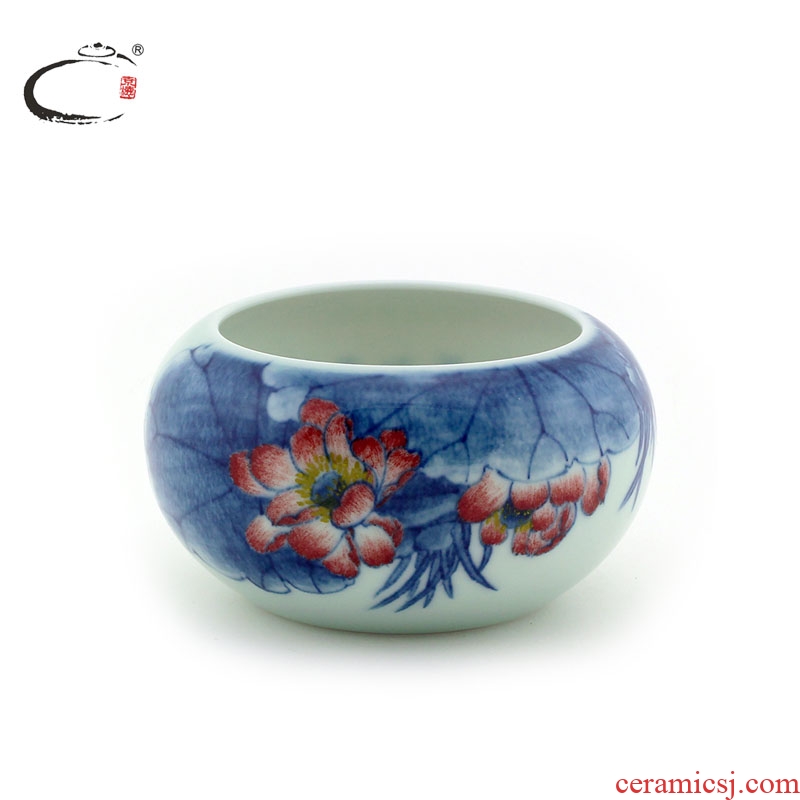 Characteristics of jingdezhen porcelain and auspicious up glair lotus archaize water jar XiCha writing brush washer water wash tea urn