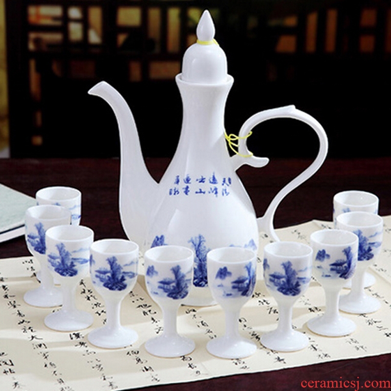 Jingdezhen ceramic antique blue - and - white Chinese wine suits for small white wine wine wine bottle of blue and white porcelain rice wine glass