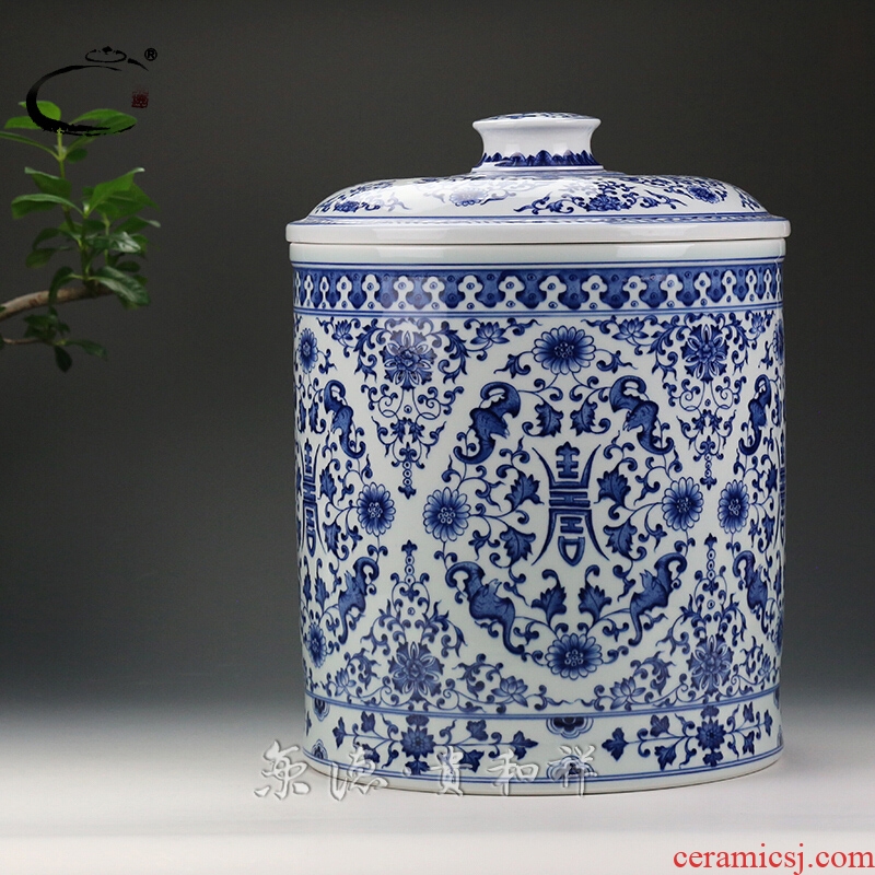 And auspicious caddy fixings jingdezhen ceramics by hand to wake POTS are scattered tea cake receives blue - And - white five long - lived straight POTS