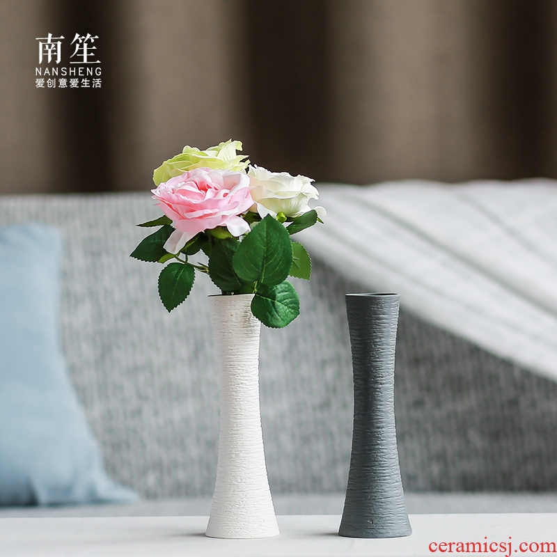 Nan sheng I and contracted Europe type simulation flowers, dried flowers, ceramic vases, flower arranging flowers, household act the role ofing is tasted floral floral outraged