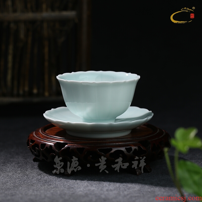 And auspicious set of jingdezhen ceramic hand - made kung fu tea saucer kwai plate cup expressions using imitation ru up market metrix sample tea cup