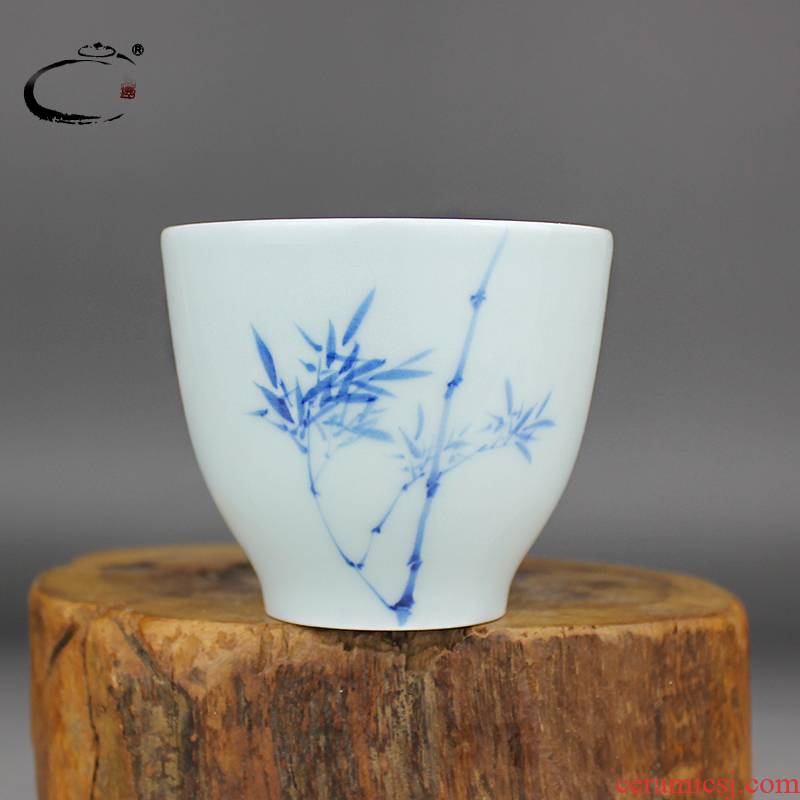 And auspicious jing DE collection jingdezhen blue And white bamboo cup hand - made ceramic kung fu tea cups sample tea cup single CPU