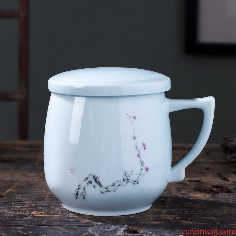 Jingdezhen ceramic tea cups with cover filter cup ceramic keller large celadon office. A cup of water