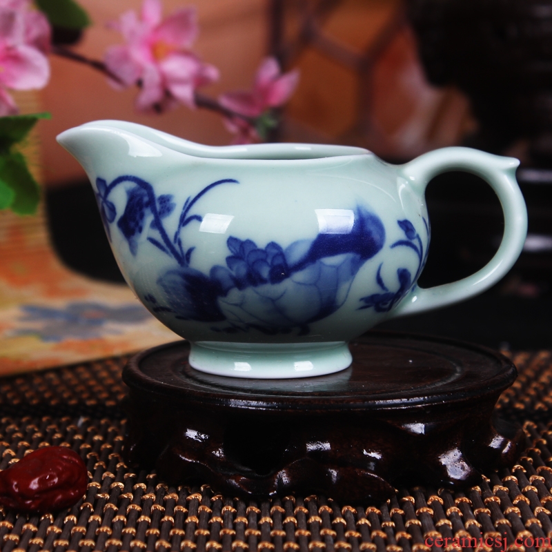 Blue and white porcelain ceramic fair keller kung fu tea set zero distribution of tea ware celadon tea cups of jingdezhen