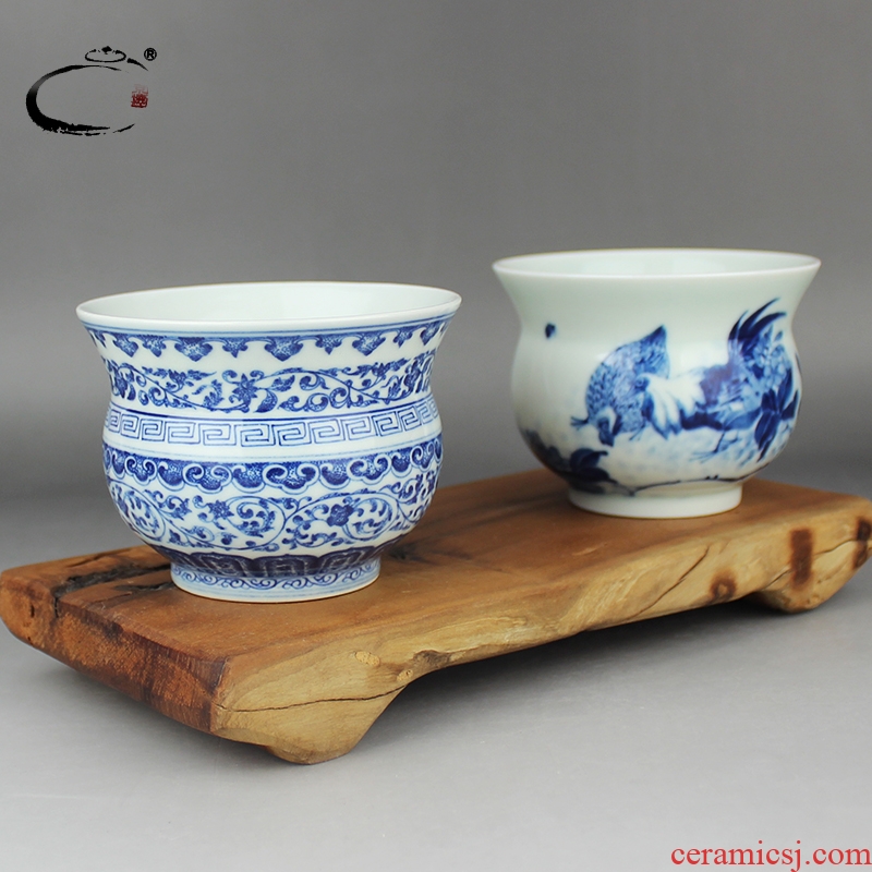 And auspicious jing DE collection hand - made of blue And white porcelain teacup jingdezhen ceramics kung fu tea tea cups