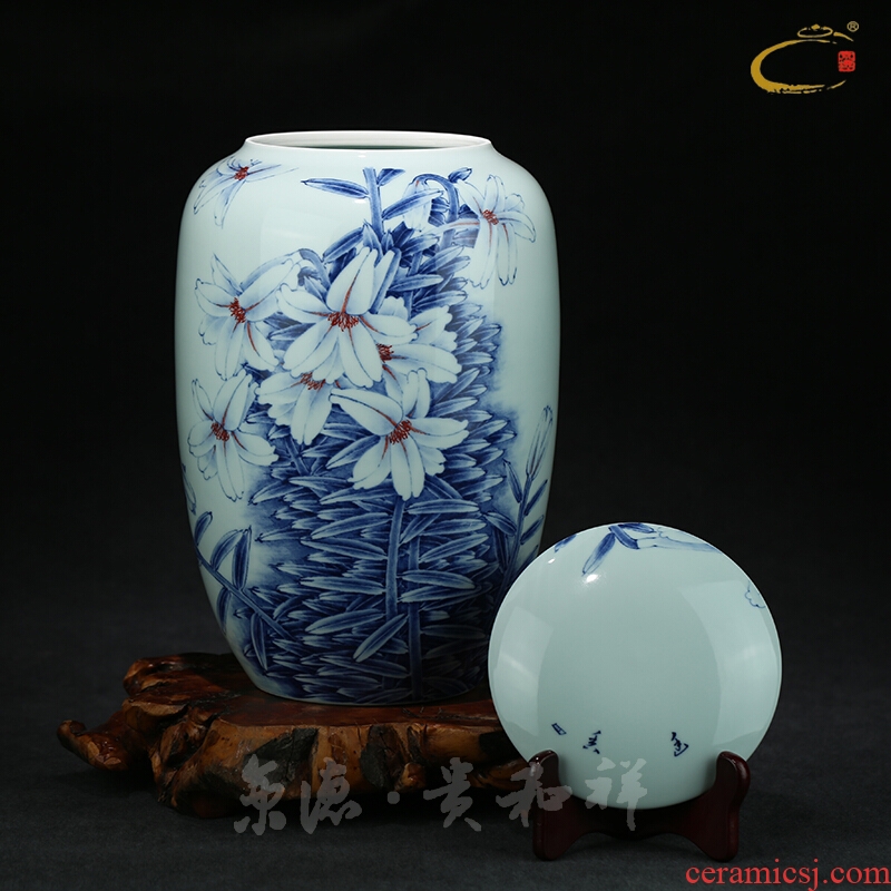 And auspicious jing DE collection jingdezhen blue And white lilies - glazed caddy fixings in large tea packaging POTS