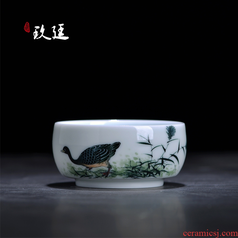 Jingdezhen hand - made ceramic kung fu tea cup under the glaze colorful single pu - erh tea cup hand play with small tea cups