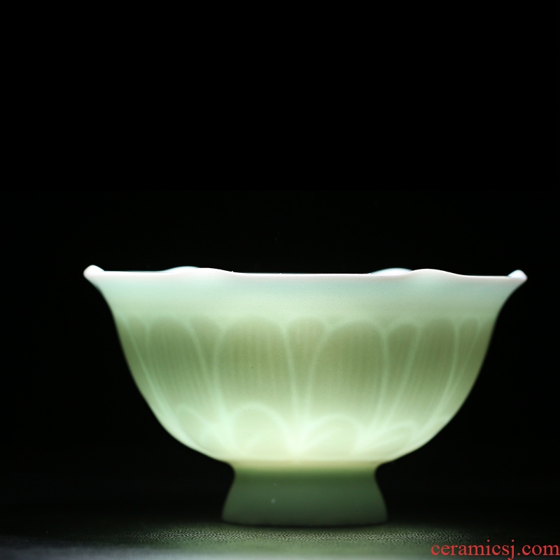 Jingdezhen ceramic kung fu tea cup celadon teacup footed lotus leaf sample tea cup tea cup