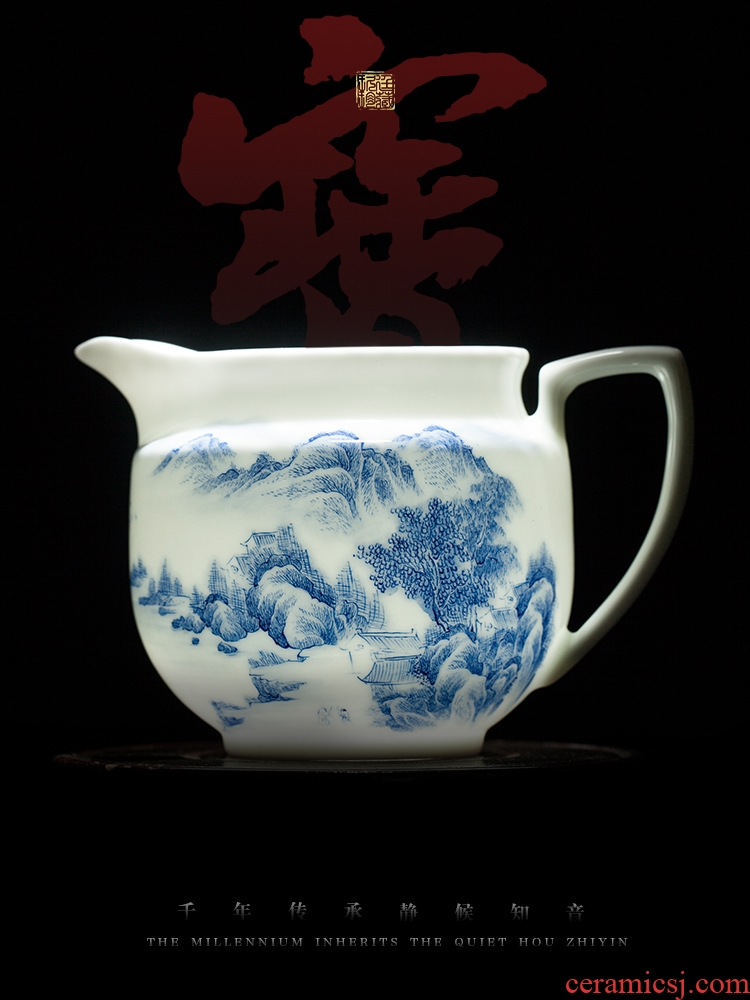Nine at jingdezhen blue and white landscape hand - made tea fair large cup of kung fu tea accessories have a cup of tea