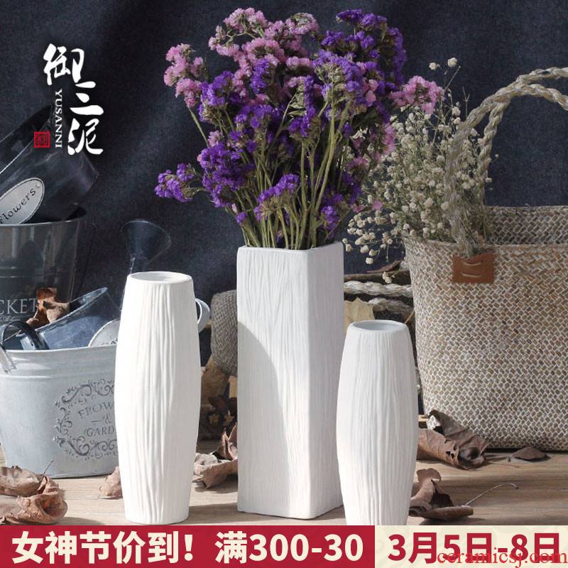 Coarse pottery dried flowers all over the sky star vase Nordic contracted small pure and fresh and creative household ceramic flower arrangement sitting room adornment is placed