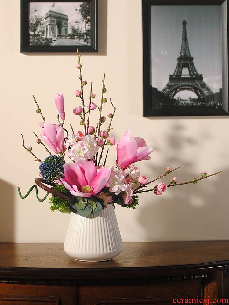 Sincere demand annunciation name plum flower art ceramic vase simulation finished flowers, silk flower decoration flower arranging flowers