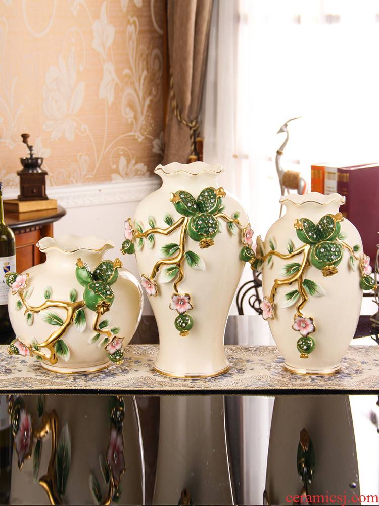 Vase European - style home decoration ceramic vases, flower implement furnishing articles simulation flowers, dried flowers, flower arrangement suits for sitting room decoration