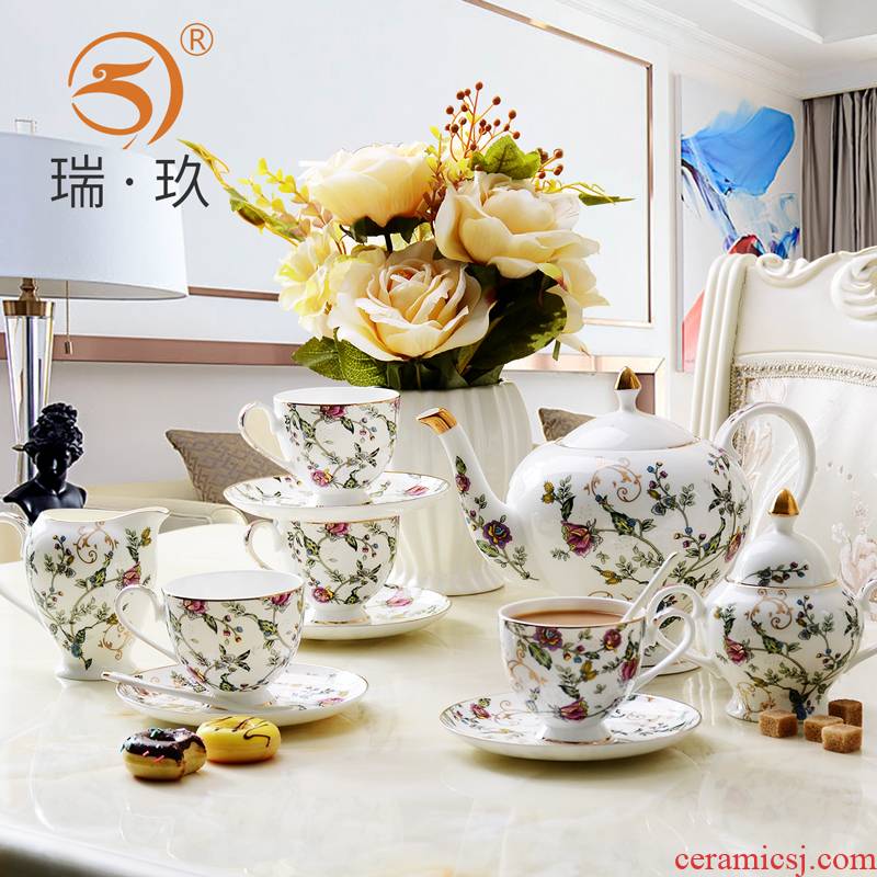 English afternoon tea tea set suit European ipads China coffee cups and saucers suit wedding ceramic tea set suit household