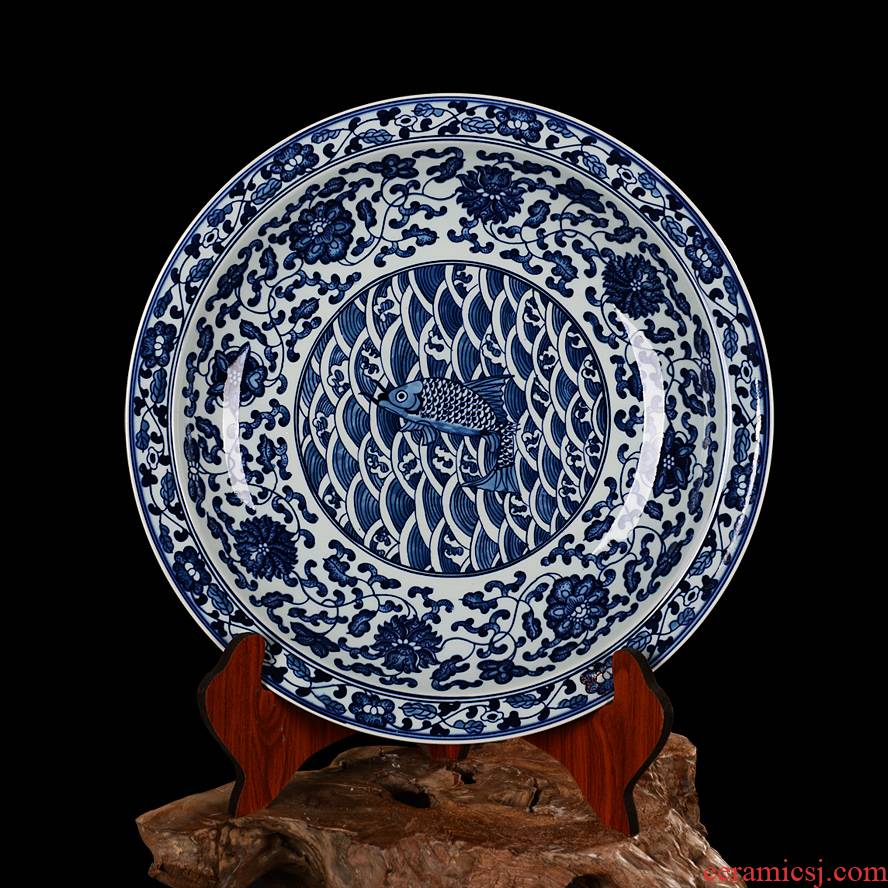 Jingdezhen ceramics fine hand antique blue and white porcelain plate hanging dish dish every year more than hanging at home