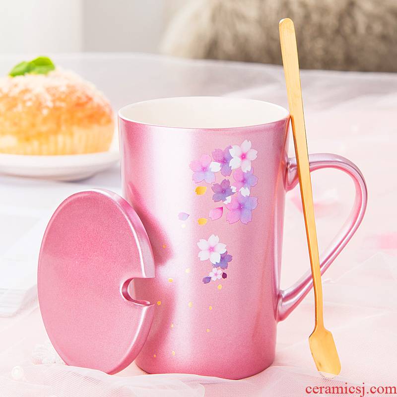 Japanese creative cherry blossom put ceramic cup keller cup express female students with cover spoon coffee cup