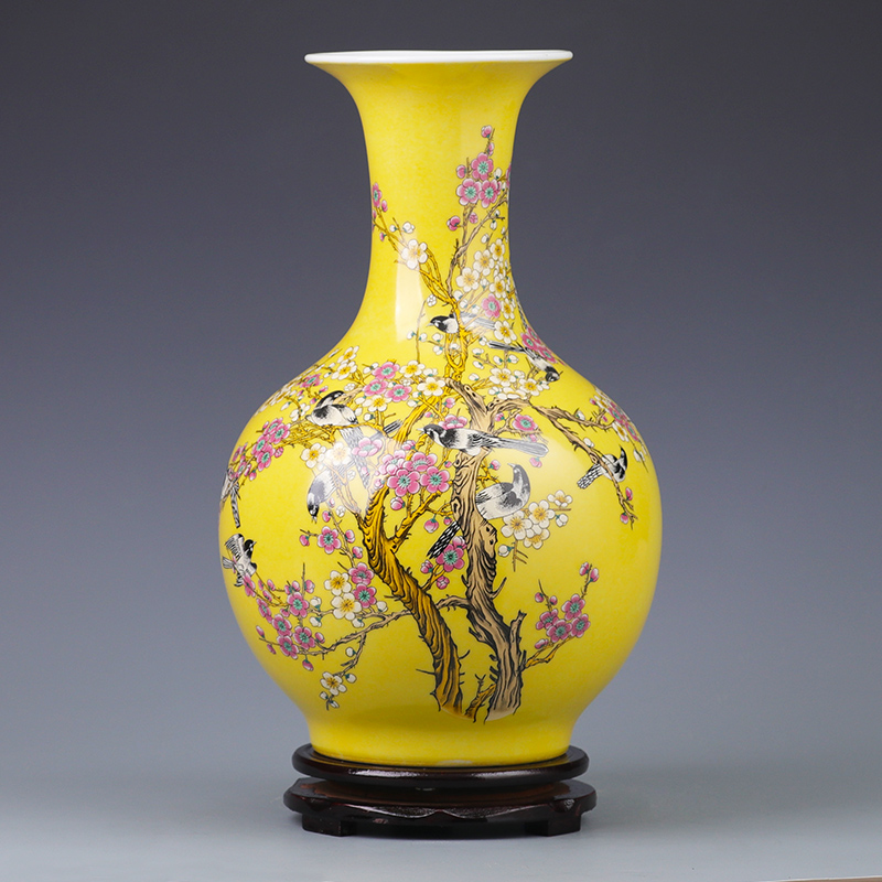 Jingdezhen ceramics vase furnishing articles yellow the design of the sitting room TV ark adornment of Chinese style household porcelain arranging flowers