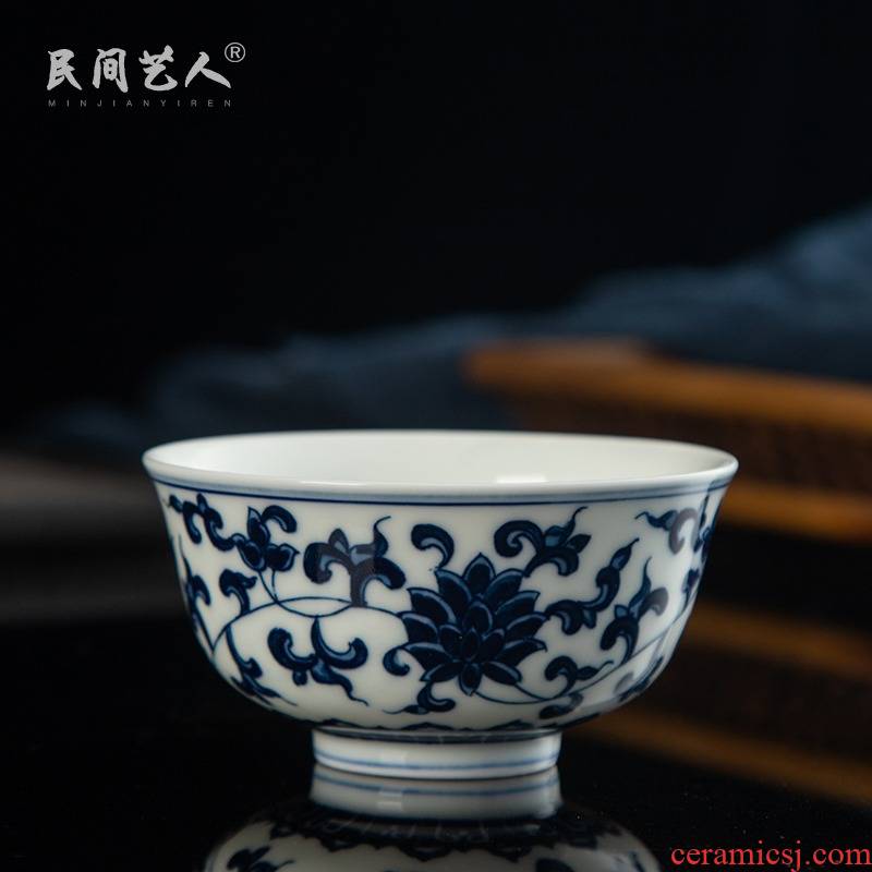 Jingdezhen blue and white hand - made ceramic masters cup maintain sample tea cup single CPU kung fu tea cups, small bowl