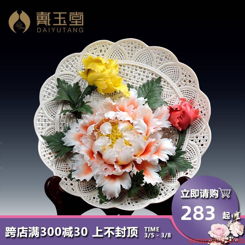 Yutang dai ceramic flower hang dish creative Chinese style living room TV cabinet by disc furnishing articles/blooming flowers D54-22
