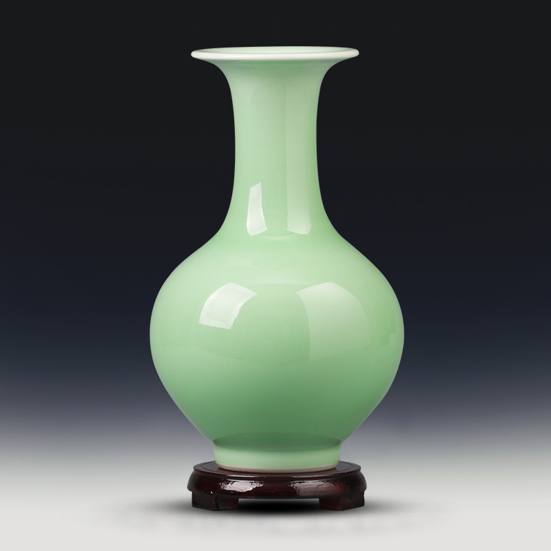Jingdezhen ceramics vase furnishing articles flower arranging green glaze archaize sitting room of the new Chinese style is contracted wine home decoration