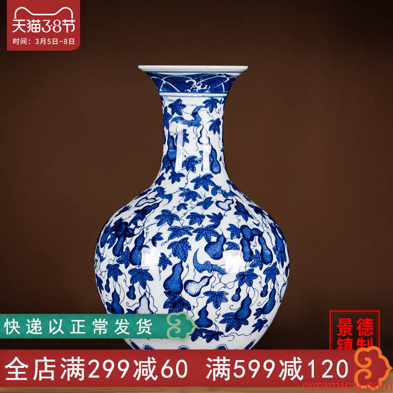 Archaize of jingdezhen blue and white porcelain painting Chinese pottery and porcelain vases, flower arrangement sitting room home furnishing articles decorative arts and crafts
