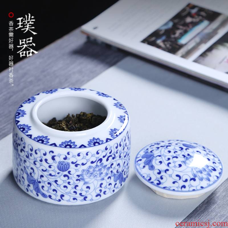 Injection machine ceramic tea pot small antique blue and white porcelain seal pot pu 'er moistureproof wake tea barrel storage tank tea