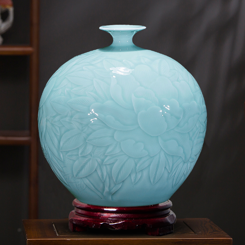 Jingdezhen ceramics, vases, flower arranging new Chinese style living room rich ancient frame furnishing articles shadow green pomegranate bottles of home decoration