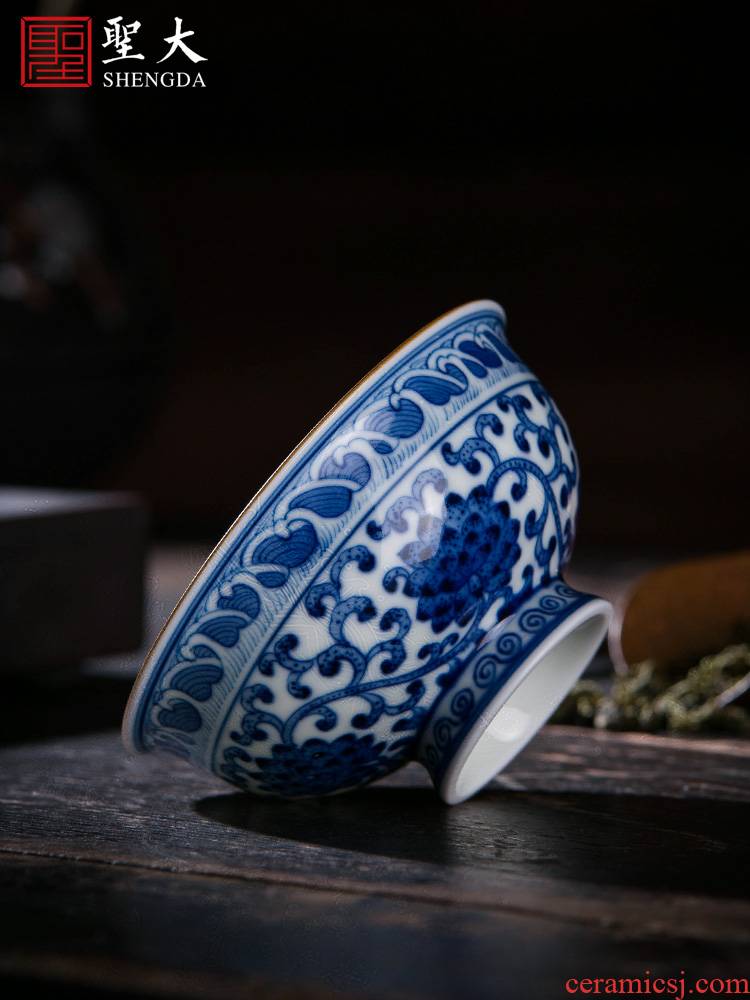 Holy big cup sample tea cup hand - made ceramic kungfu antique blue - and - white bound lotus flower lamp that single cup of jingdezhen tea service master