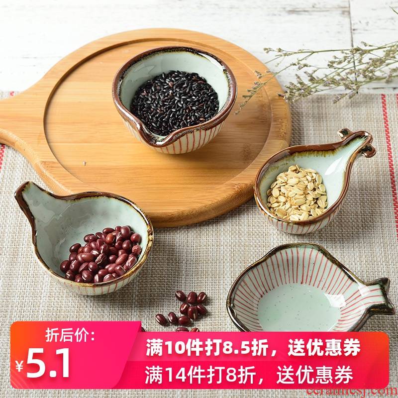 Three small ceramic dip dish flavor dishes home flavor dish plate leaves dish of sauce soy sauce dish dish of fish dishes