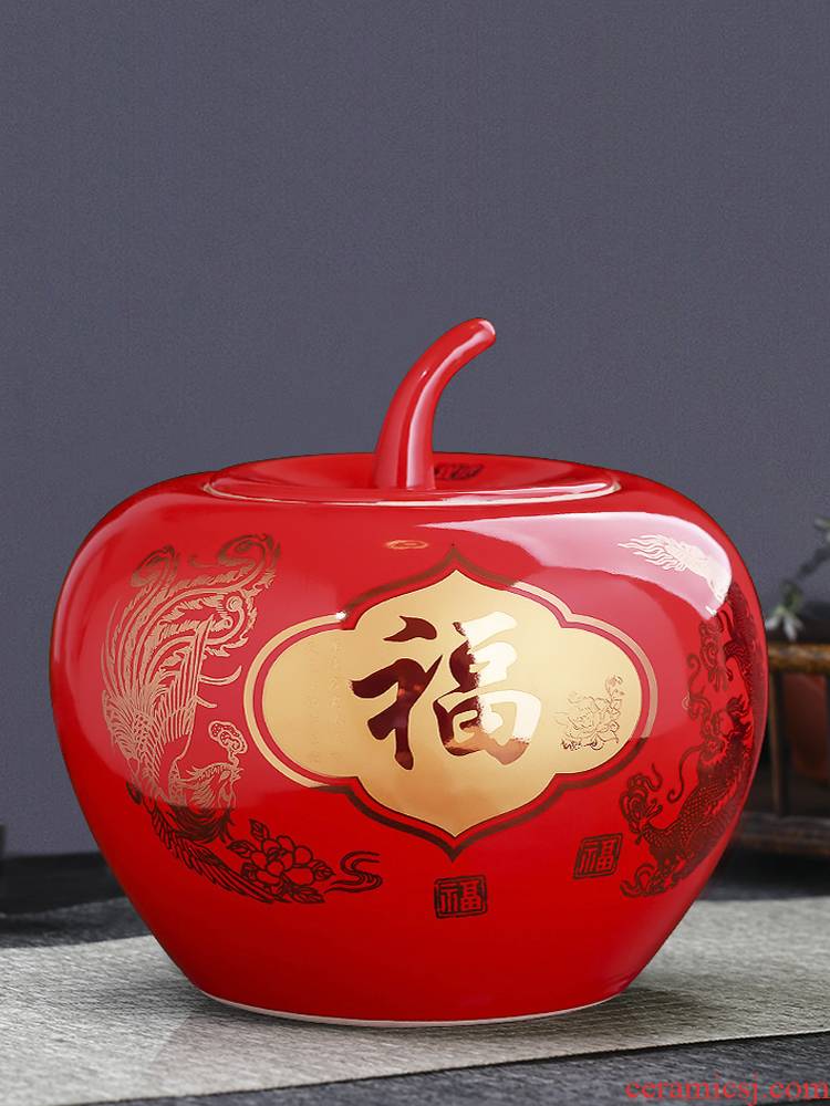 Jingdezhen ceramics red apple storage tank of Chinese style household adornment handicraft furnishing articles wedding gift sitting room
