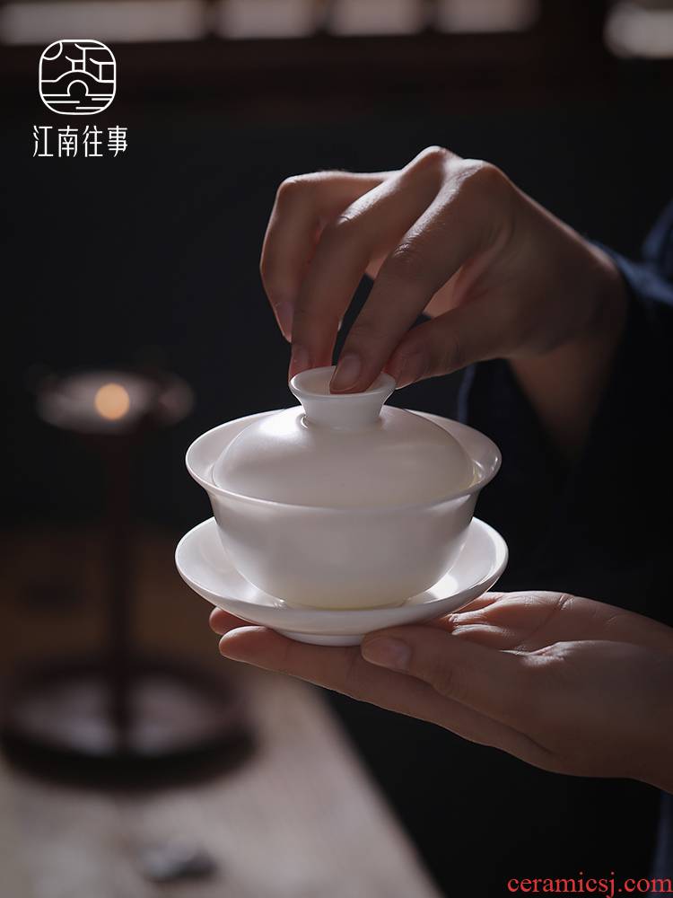 Jiangnan past Chinese white ceramic tureen white porcelain tea set manually suet jade large tureen only three cups of tea bowl