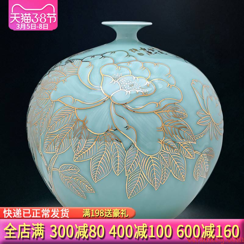 The Master of jingdezhen ceramics vase hand - made green glair see pomegranate sitting room adornment is placed large bottles of Chinese style