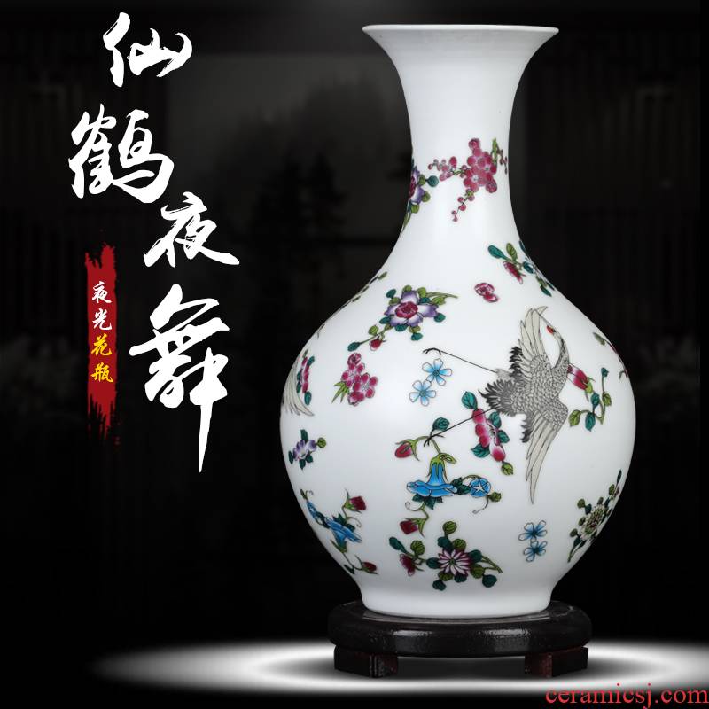 The Vase of jingdezhen ceramics glaze color ideas on frosted luminous porcelain home flower arrangement sitting room adornment is placed