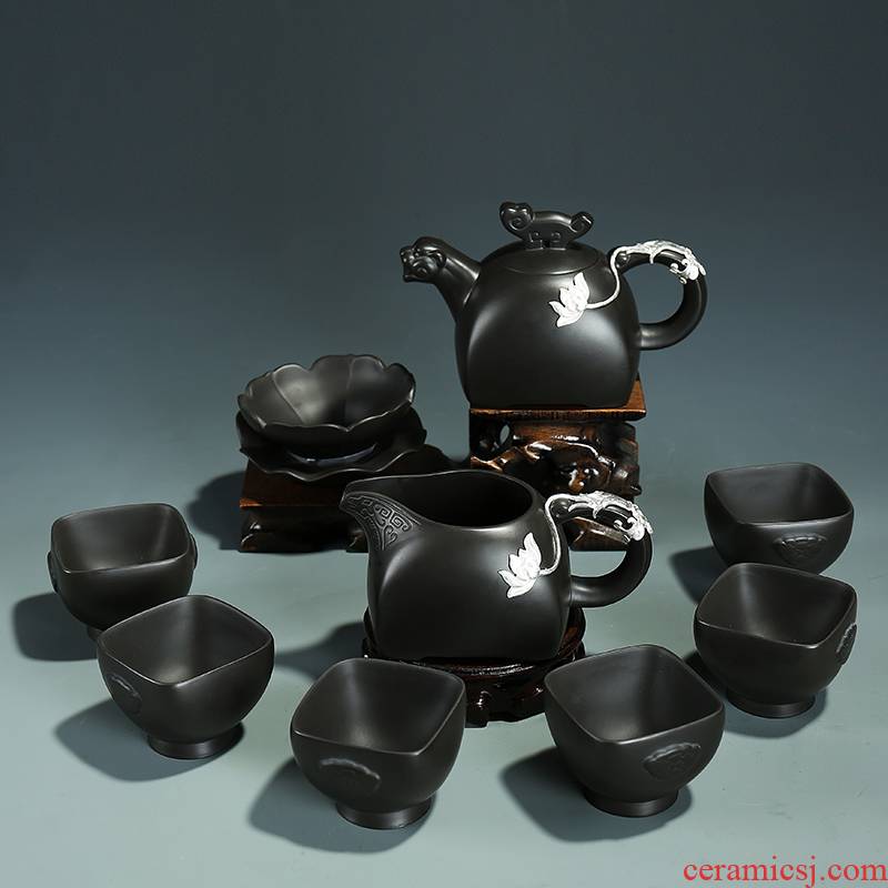 A complete set of silver violet arenaceous kung fu tea set purple clay ceramic checking coppering. As silver sea roars teapot tea cups
