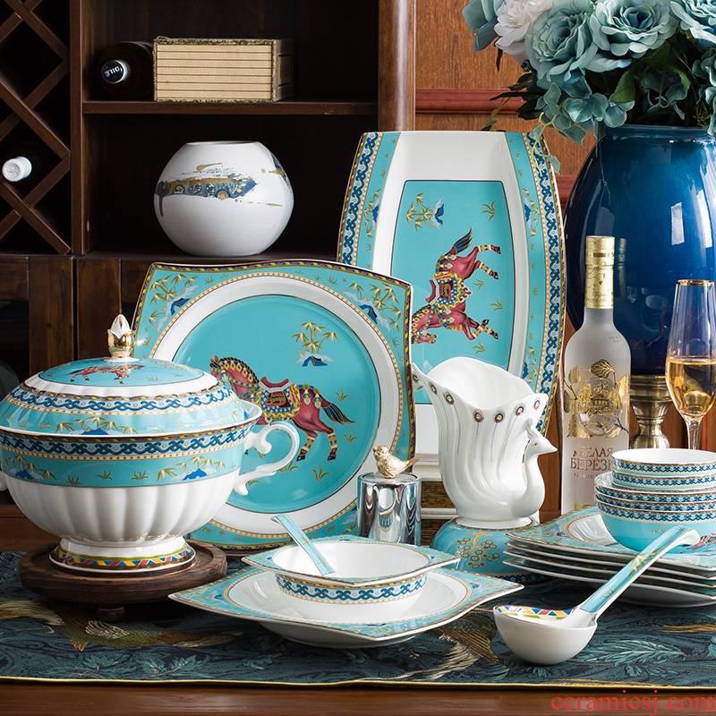 Jingdezhen high - grade Chinese colored enamel tableware suit ipads bowls home court dishes wind gift set a plate