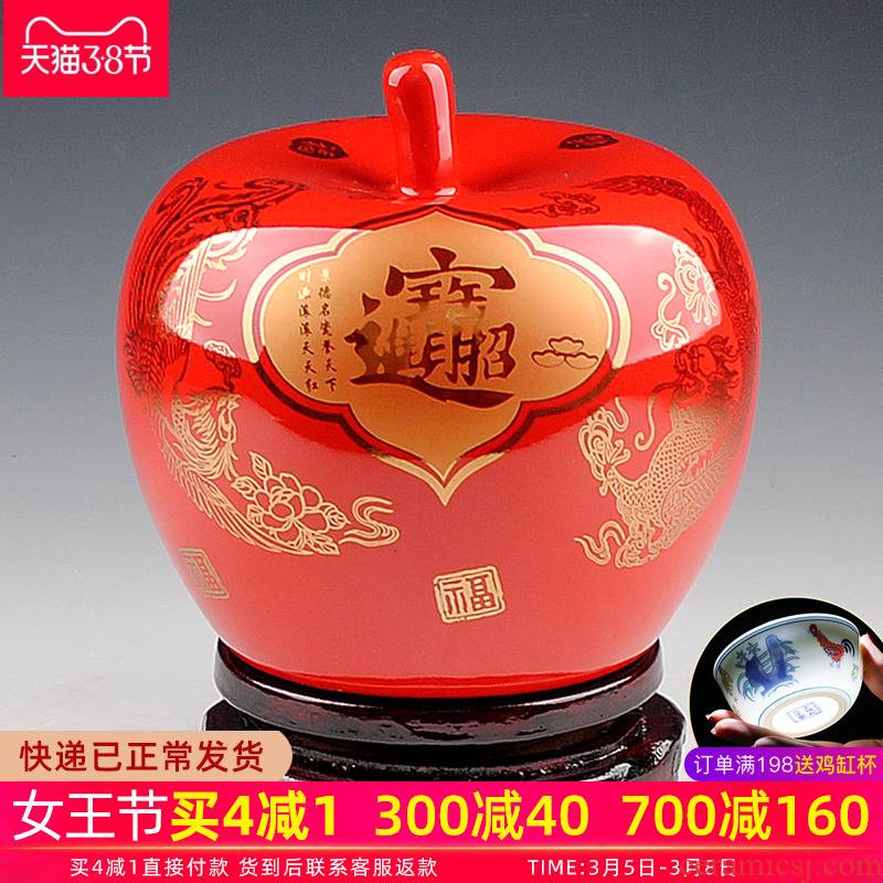 Jingdezhen ceramics vase furnishing articles of modern Chinese style household China red apple wine decoration decoration with cover
