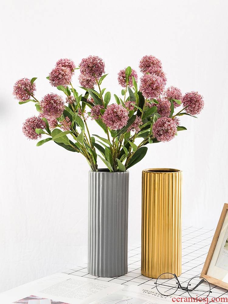 Contracted and I ceramic vases, flower implement Nordic office dried flower arranging flowers sitting room straight vertical stripes desktop furnishing articles