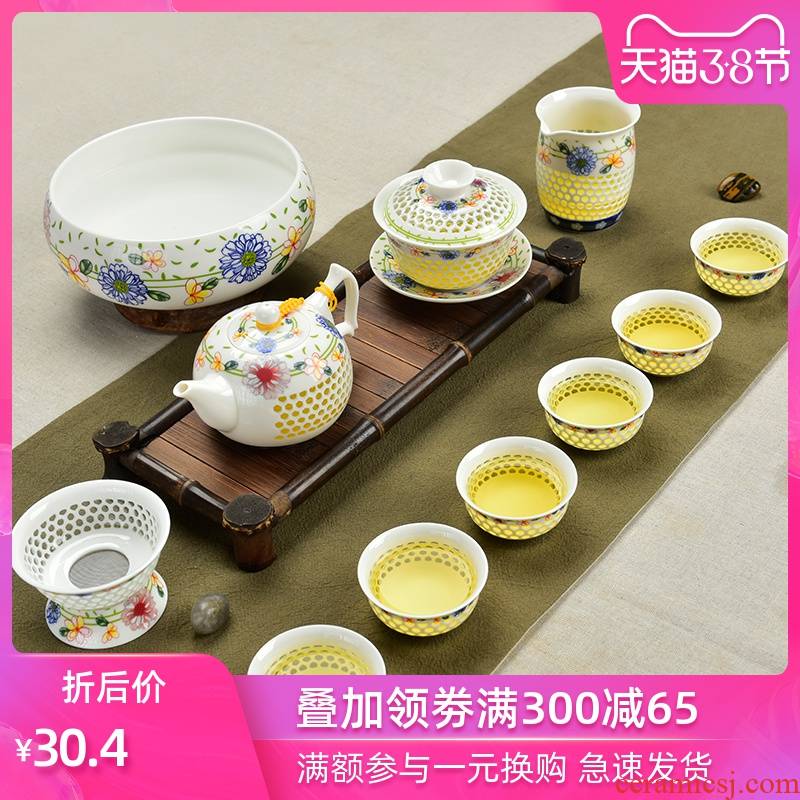 Palettes nameplates, exquisite tea sets suit honeycomb hollow out of the blue and white porcelain ceramic kung fu tea ice crystals honeycomb teapot teacup