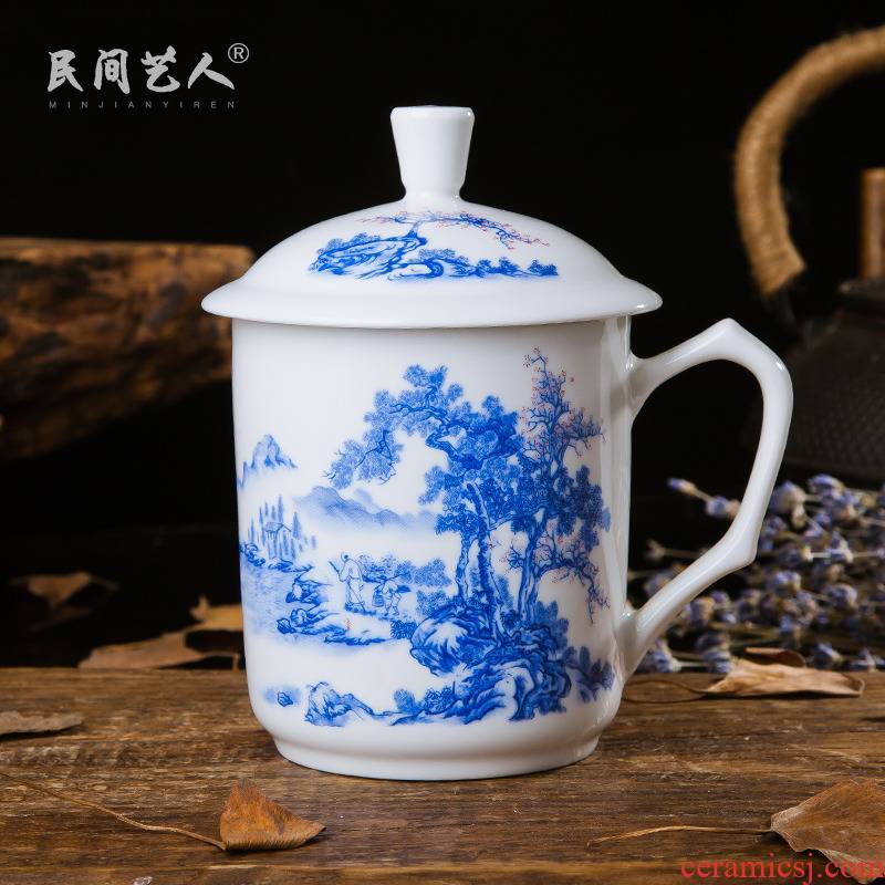 Jingdezhen ceramic cups with cover the blue and white porcelain ipads porcelain cup custom water glass cup double office meeting