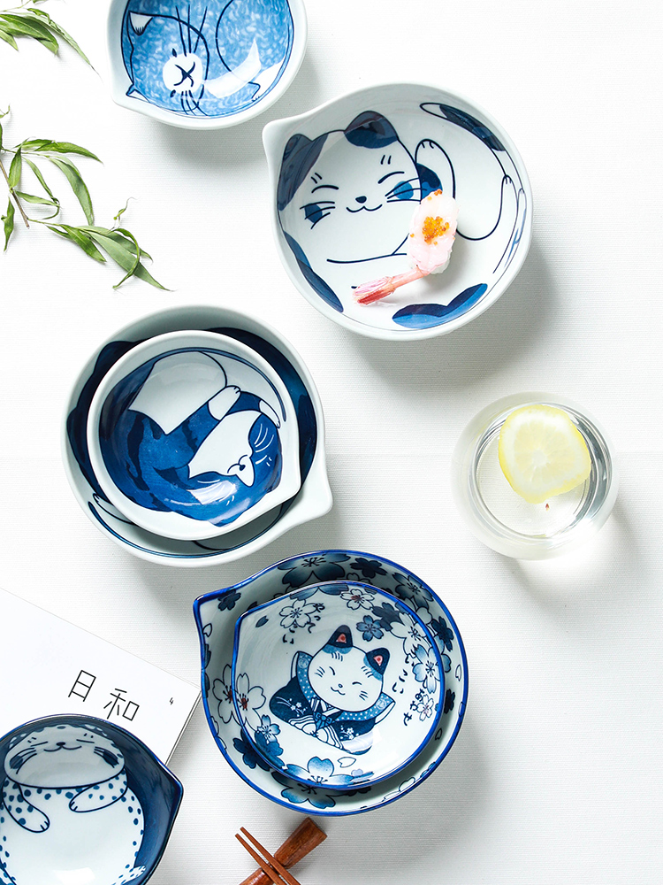 Element treasure to Japanese and ceramic bowl express cat creative household cartoon rice bowls seasoning sauce dish. A plate
